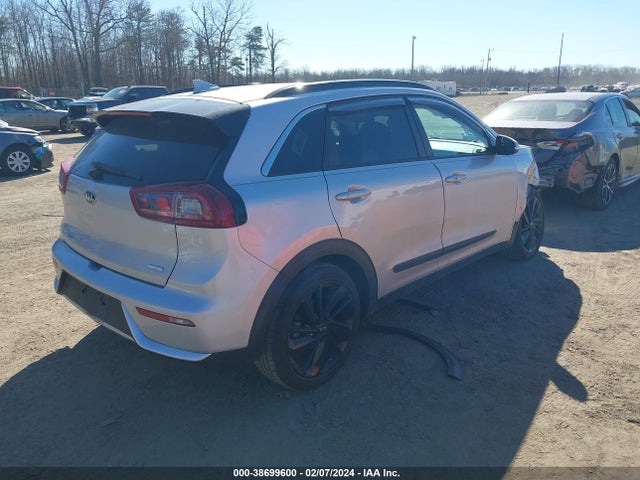 KIA Niro S Touring 2019 KNDCC3LC6K5292027 Image 4