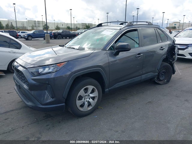 Toyota RAV4 LE 2020 2T3H1RFV4LW096349 Image 2