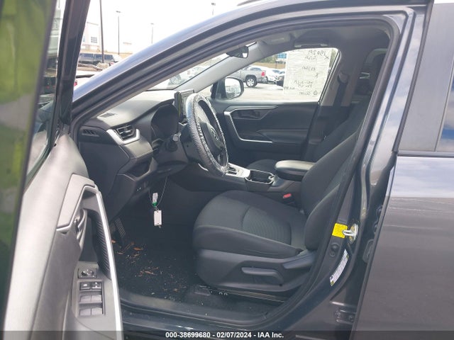 Toyota RAV4 LE 2020 2T3H1RFV4LW096349 Image 5