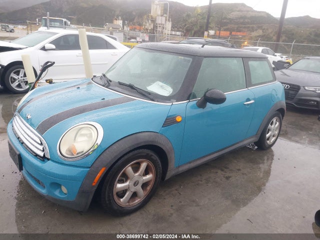 2009 MINI COOPER WMWMF33579TW73336 Photo 1