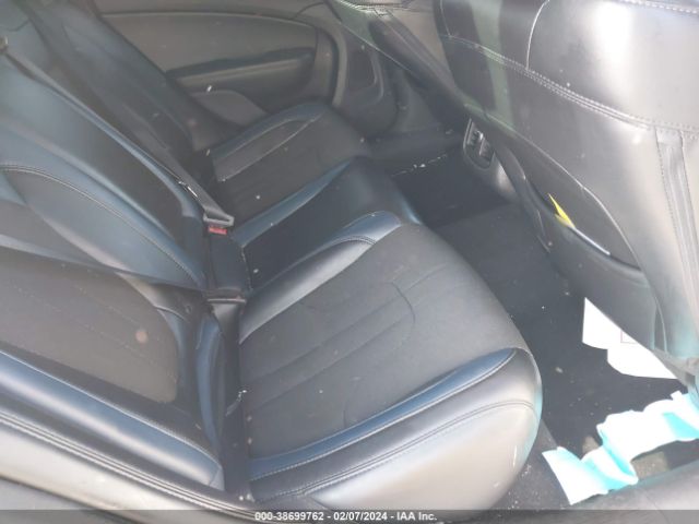 1C3CCCBB0GN113727 Chrysler 200 S