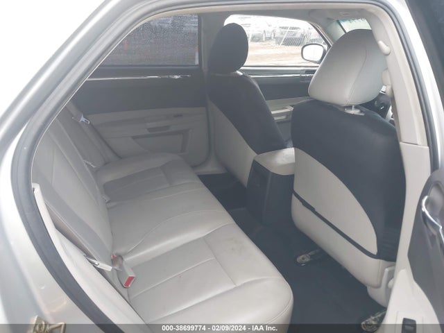 2006 CHRYSLER 300 TOURING VIN: 2C3KA53G76H405681
