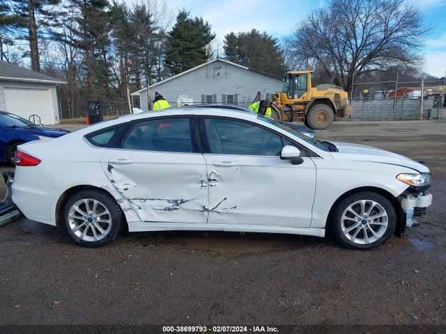 2019 FORD FUSION HYBRID SE VIN: 3FA6P0LU8KR240944