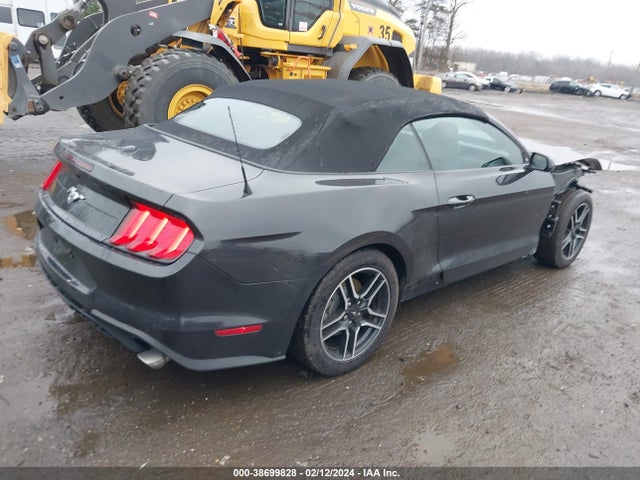 Ford Mustang Ecoboost 2022 1FATP8UH7N5135080 Image 4