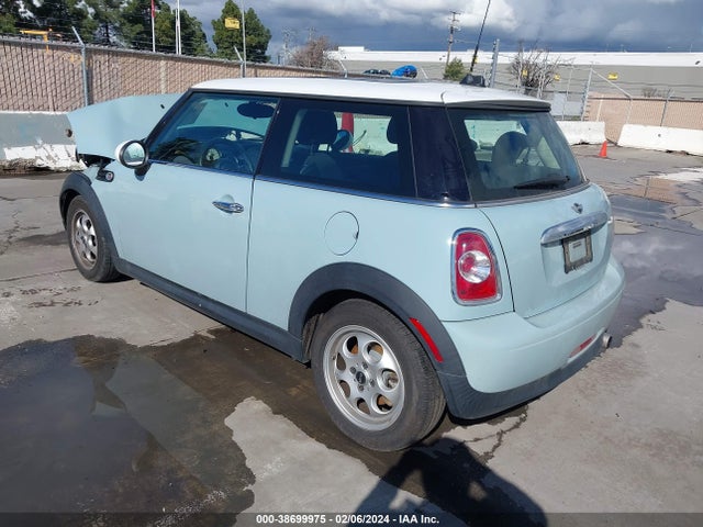 2013 MINI HARDTOP WMWSU3C57DT692183 Photo 2