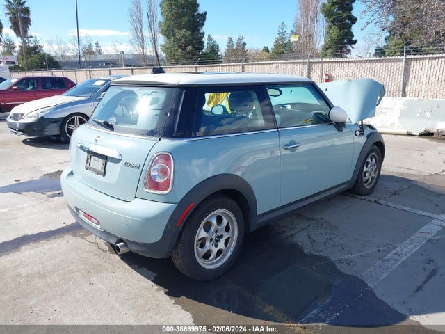 2013 MINI HARDTOP WMWSU3C57DT692183 Photo 3