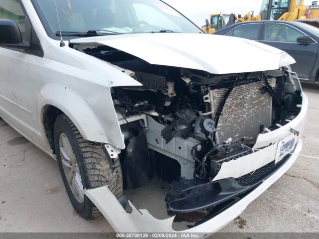 2C4RDGBG4FR746030 Dodge Grand Caravan Se/sxt