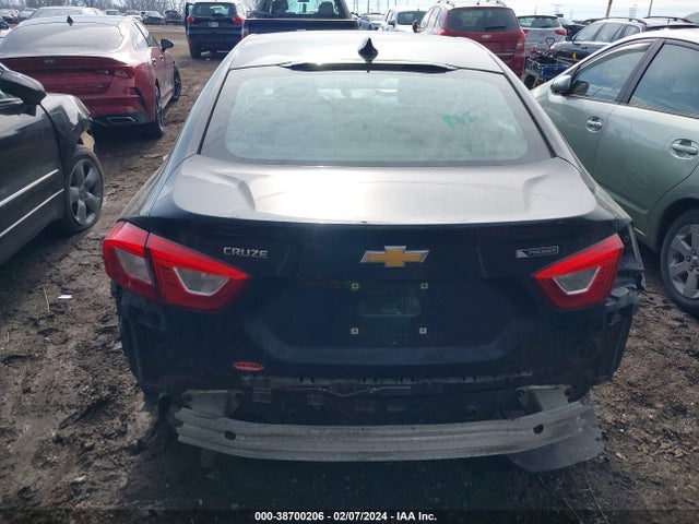 Chevrolet Cruze Premier Auto 2018 1G1BF5SM3J7114368 Image 16