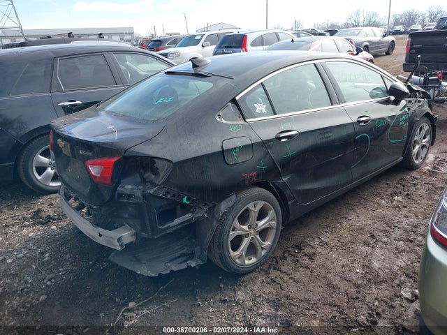 Chevrolet Cruze Premier Auto 2018 1G1BF5SM3J7114368 Image 4