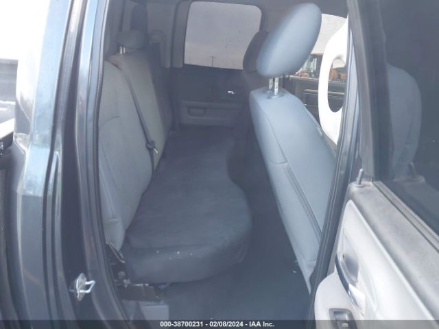 1C6RR7GGXES436172 RAM 1500 Slt