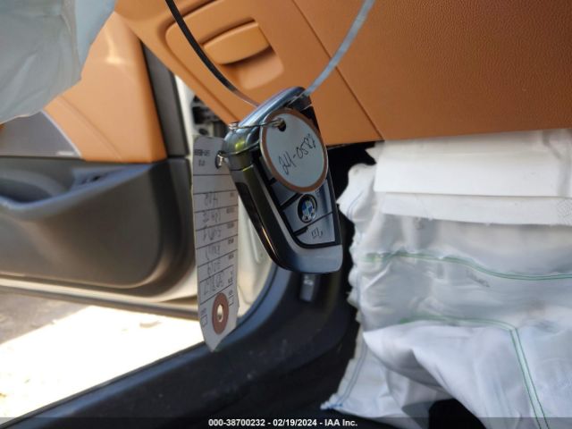 WBAJE5C5XKWW14948 BMW 540I