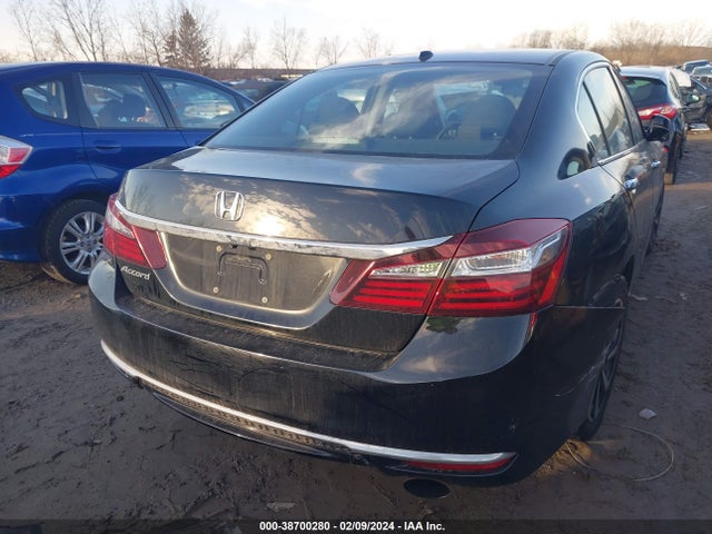 Honda ACCORD EX 2017 1HGCR2F7XHA006480 Image 16