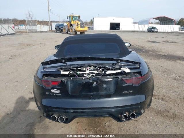 Jaguar F-TYPE R 2016 SAJWJ6HL9GMK32674 Image 16