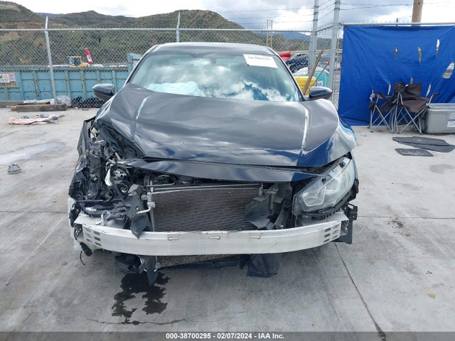 Honda Civic Lx 2018 2HGFC2F59JH508711 Image 12