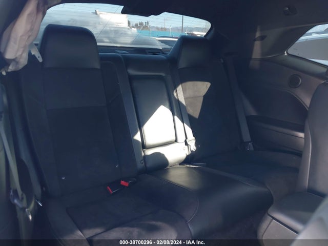 Dodge Challenger 392 Hemi Scat Pack Shaker 2017 2C3CDZFJ9HH622551 Image 8