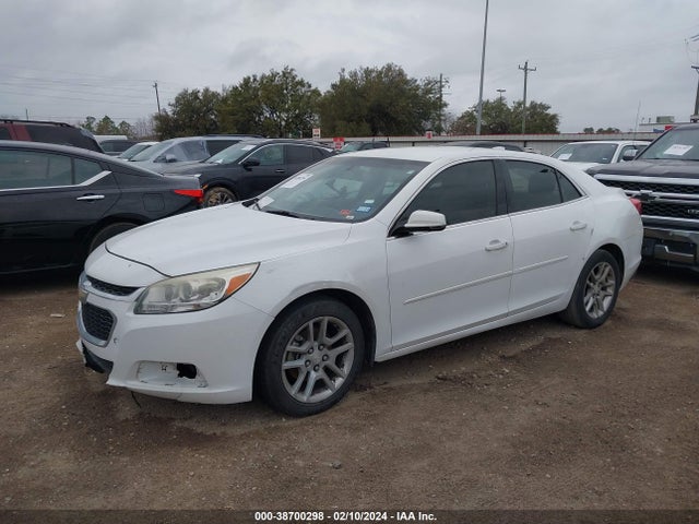 Chevrolet MALIBU 1LT 2015 1G11C5SL4FU134505 Image 2