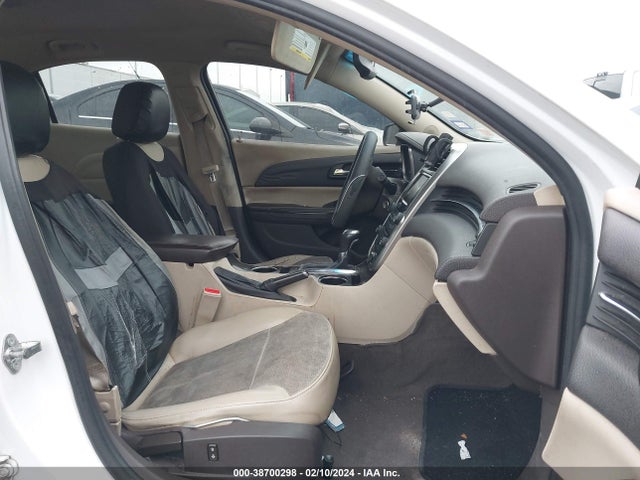 Chevrolet MALIBU 1LT 2015 1G11C5SL4FU134505 Image 5