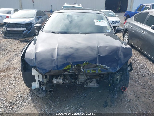 1VWBT7A32HC035034 Volkswagen Passat 1.8t Se