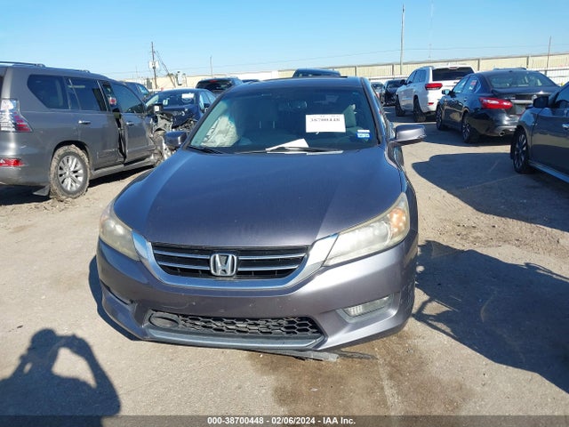 Honda Accord Touring 2015 1HGCR3F93FA021973 Image 12
