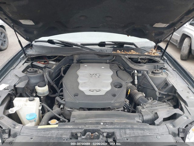 2005 INFINITI FX35 VIN: JNRAS08W85X205295