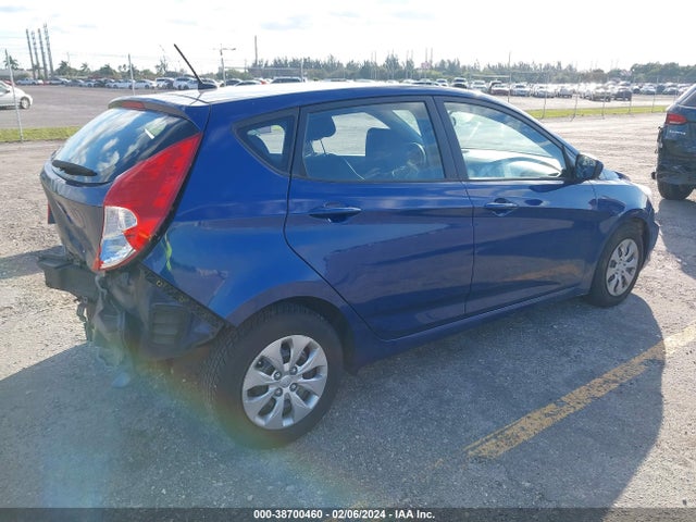 Hyundai ACCENT SE 2016 KMHCT5AE6GU247209 Image 4