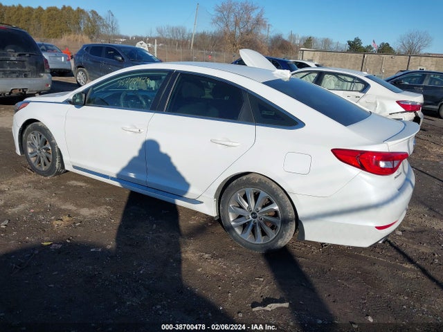 38700478 :رقم المزاد ، 5NPE34AF6FH062828 vin ، 2015 Hyundai Sonata Sport مزاد بيع