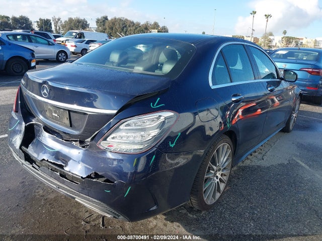 2017 MERCEDES-BENZ C 300 LUXURY/SPORT VIN: 55SWF4JB7HU223518