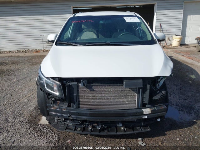 KIA SEDONA LX 2016 KNDMB5C11G6120328 Image 13