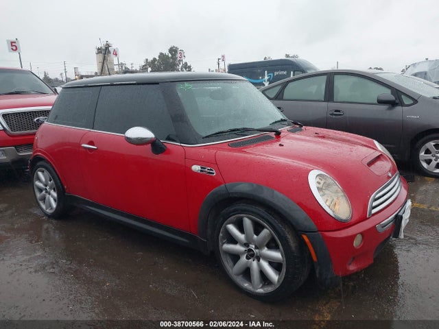 2005 MINI COOPER S WMWRE33445TD97663 Photo 0