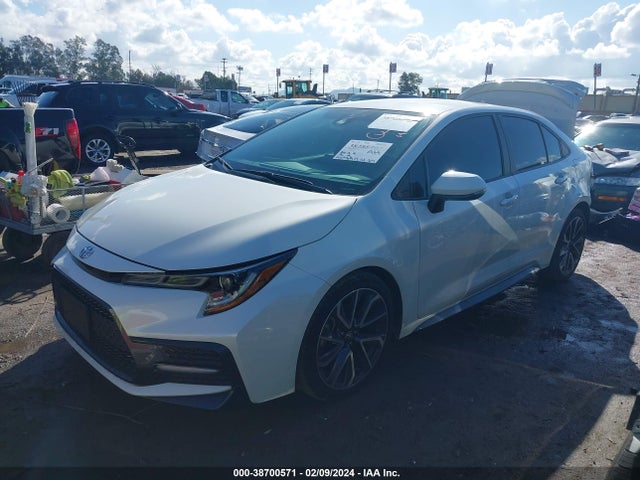 Toyota COROLLA SE 2021 5YFS4MCE6MP065846 Image 2