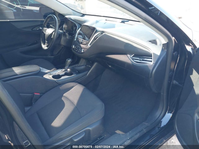 Chevrolet MALIBU 1LT 2017 1G1ZE5ST5HF195916 Image 5