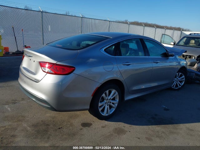 1C3CCCFB2GN182493 Chrysler 200 Touring