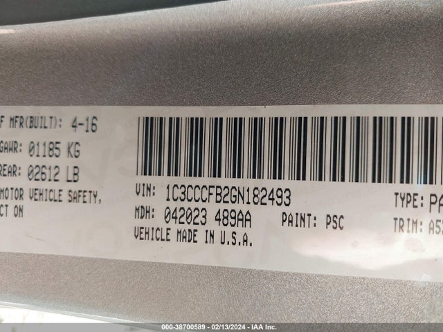 1C3CCCFB2GN182493 Chrysler 200 Touring
