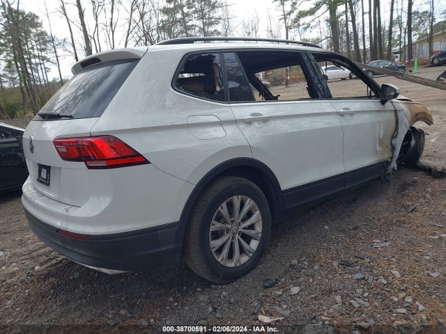 3VV1B7AX2KM071494 Volkswagen Tiguan 2.0t S