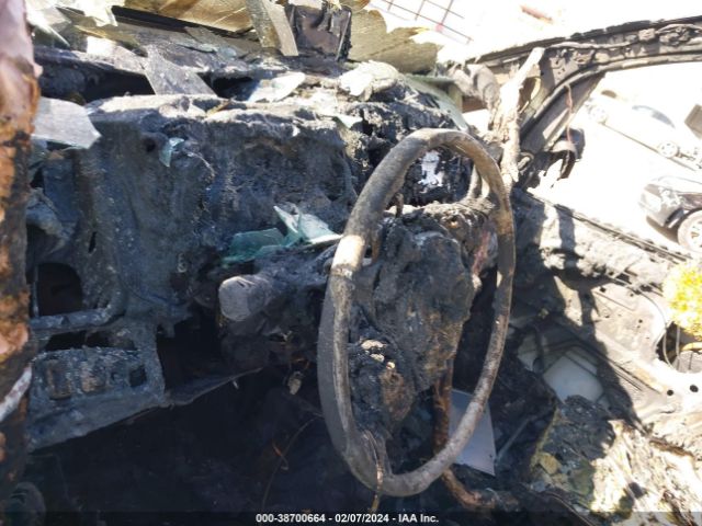 3N6CM0KN1JK699947 Nissan NV200 SV
