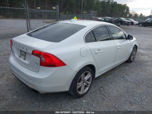 YV140MFC0F1317283 Volvo S60 T5 Premier Plus