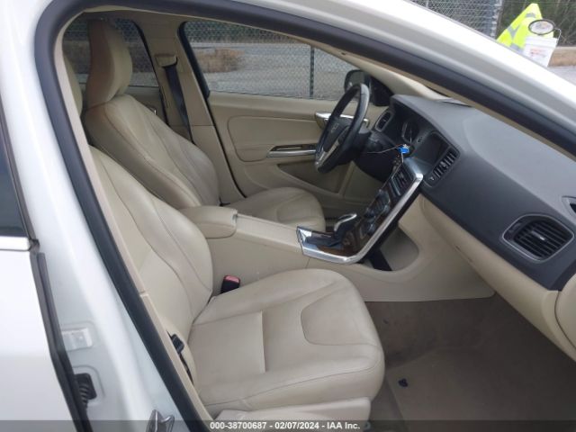 YV140MFC0F1317283 Volvo S60 T5 Premier Plus
