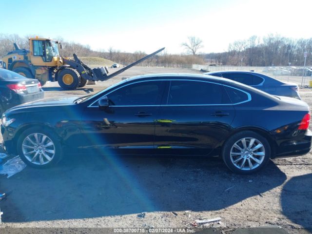 LVY992MK4JP028728 Volvo S90 T6 Momentum