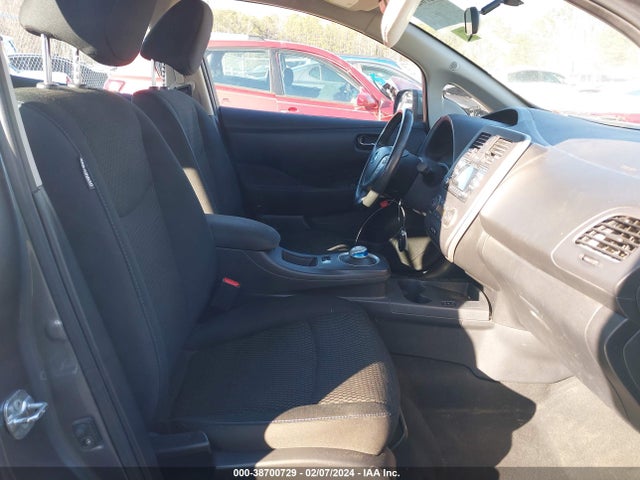 Nissan LEAF S 2015 1N4AZ0CPXFC304131 Image 5