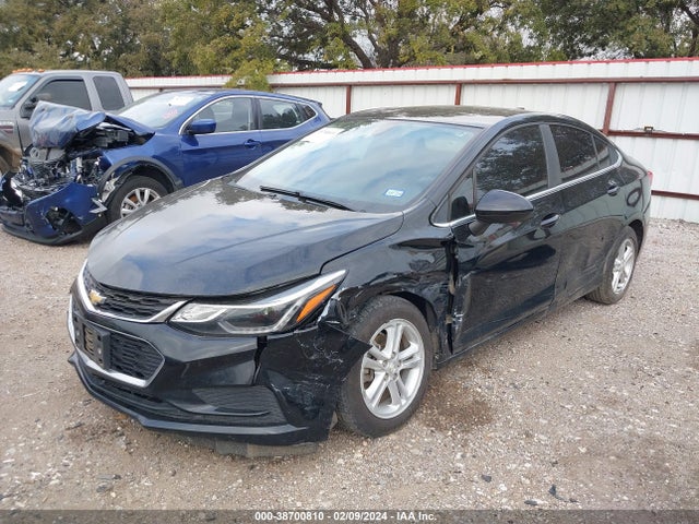 Chevrolet Cruze Lt Auto 2017 1G1BE5SM0H7270168 Image 2