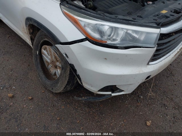 Toyota Highlander Le V6 2016 5TDBKRFH0GS289702 Image 6