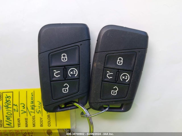 3VVNB7AX5PM014988 Volkswagen Tiguan 2.0t Se