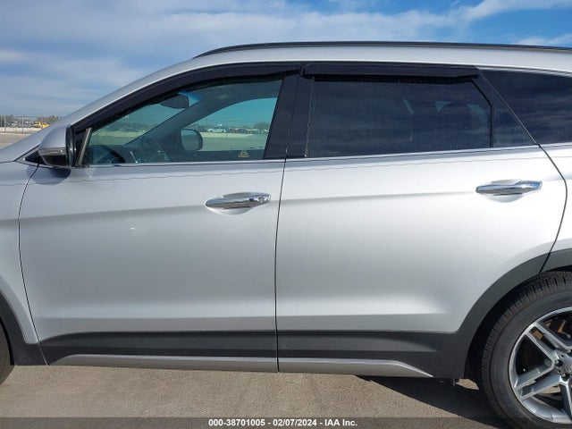Hyundai Santa Fe Limited Ultimate 2017 KM8SR4HF2HU234770 Image 15