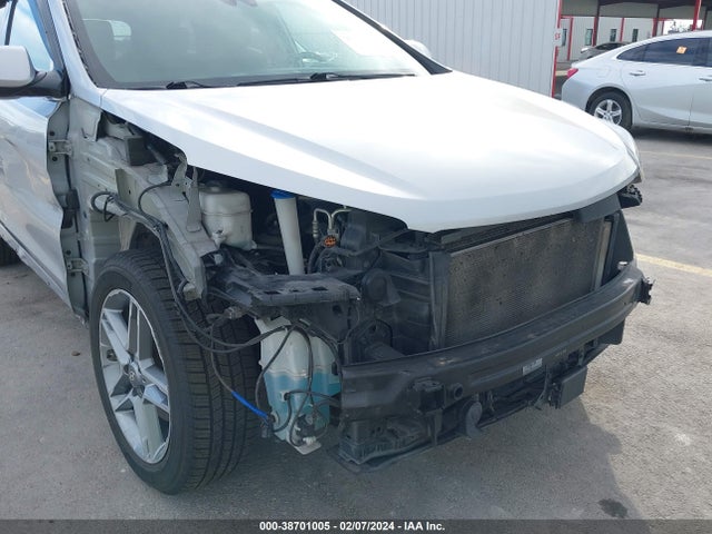 Hyundai Santa Fe Limited Ultimate 2017 KM8SR4HF2HU234770 Image 6