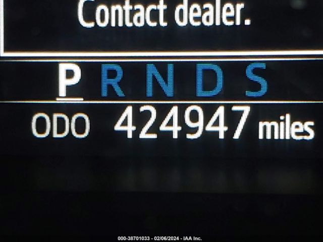5TFHY5F13MX016263 Toyota Tundra Limited