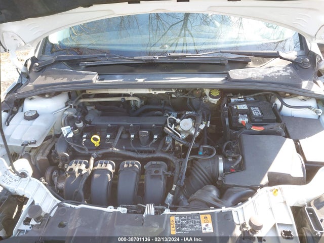 Ford FOCUS SE 2016 1FADP3K20GL374734 Image 10
