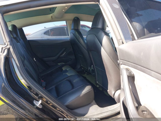 Tesla MODEL 3 2019 5YJ3E1EA8KF296640 Image 8