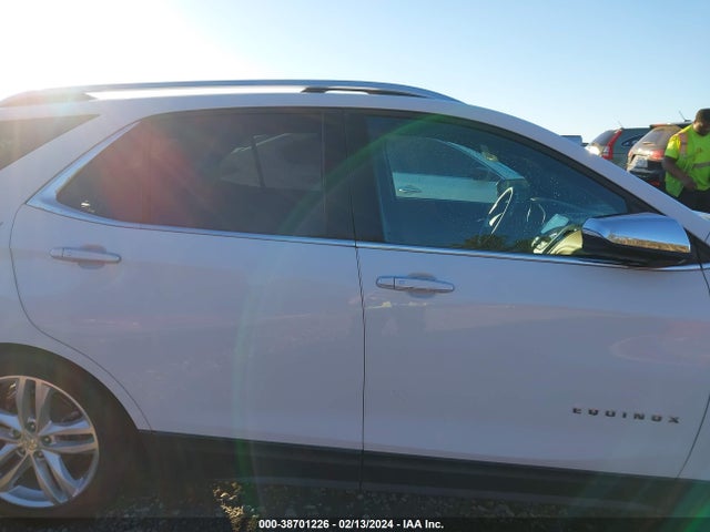 Chevrolet Equinox Premier 2018 2GNAXMEV2J6100824 Image 13