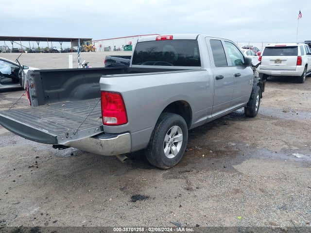 1C6RR6FG8LS139247 RAM 1500 Classic Tradesman Quad Cab 4x2 6'4 Box