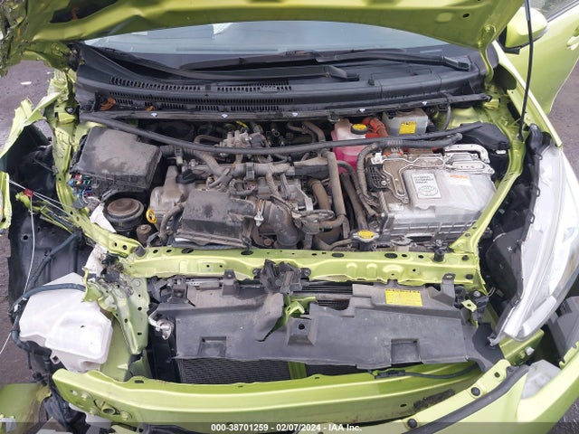 Toyota Prius C One 2015 JTDKDTB32F1090034 Image 10